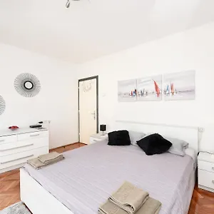 Apartamento Katia